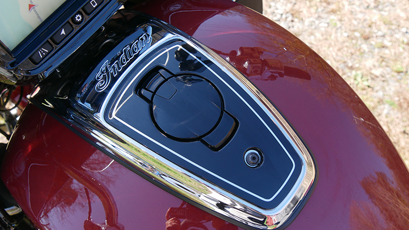 12_Pursuit-FuelCap Indian Motorcycle Pursuit Limited Premium Icon fuel filler cap